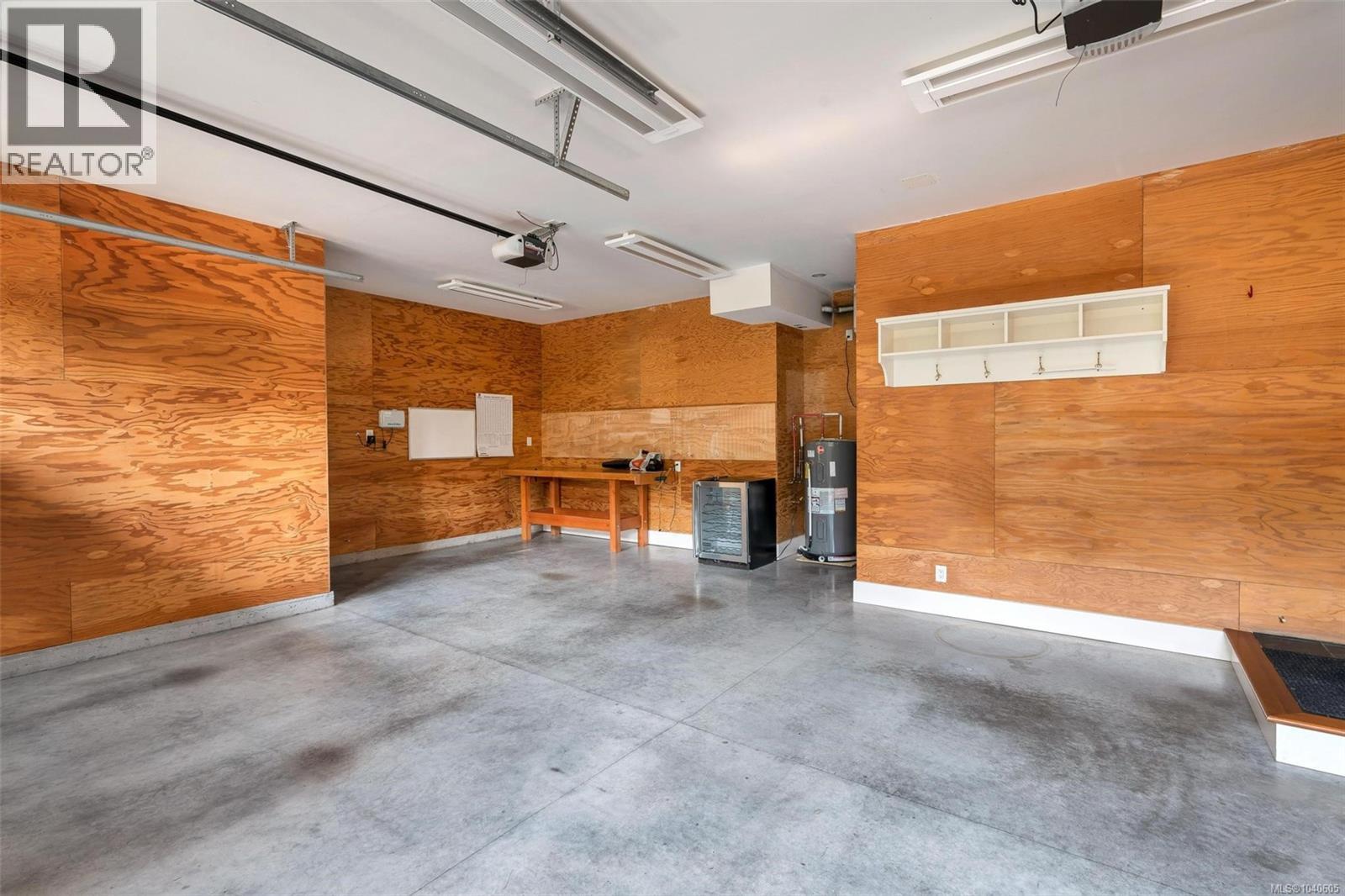 1259 Oceanwood Lane, Saanich
