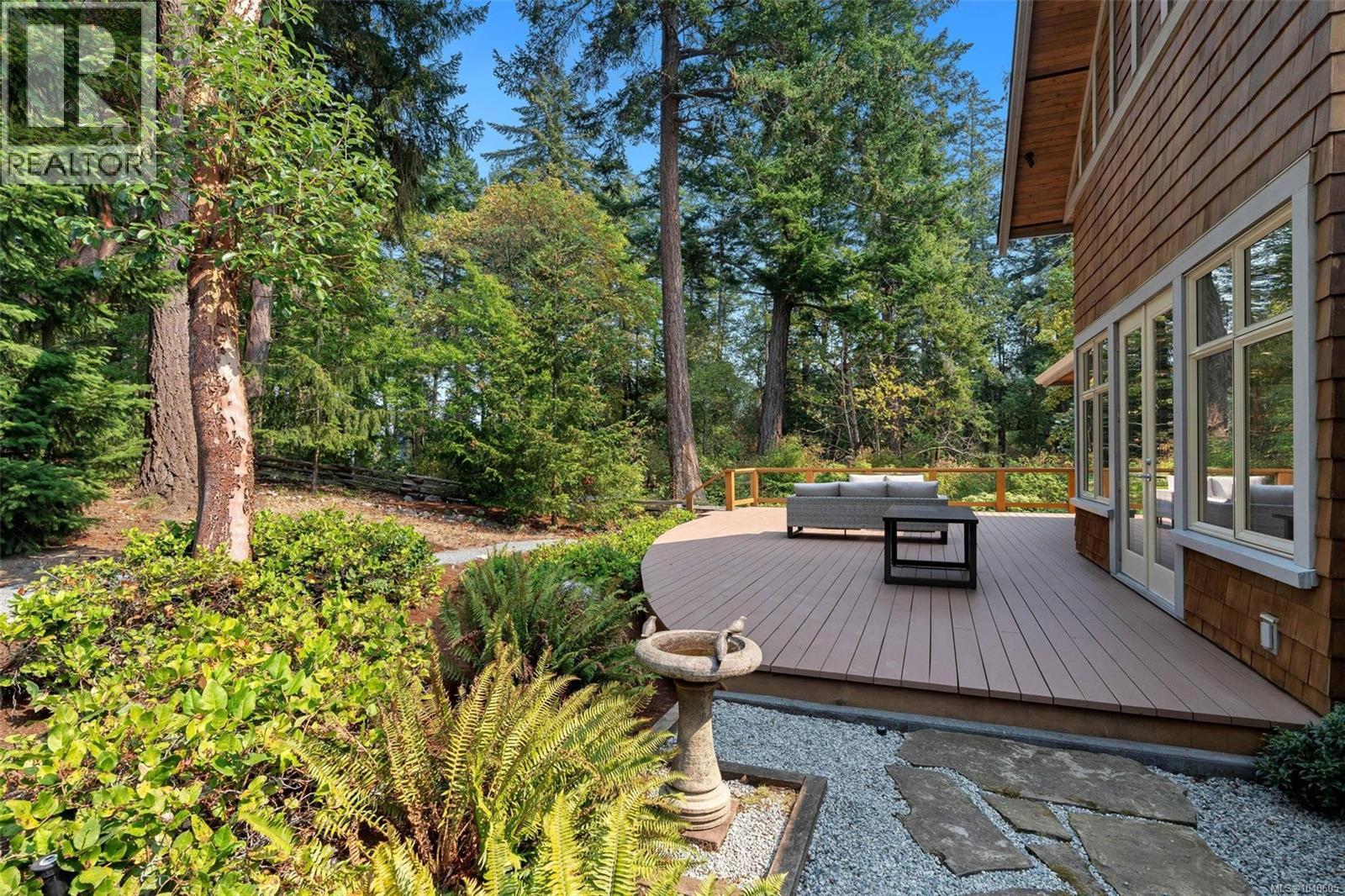  1259 Oceanwood Lane, Saanich
