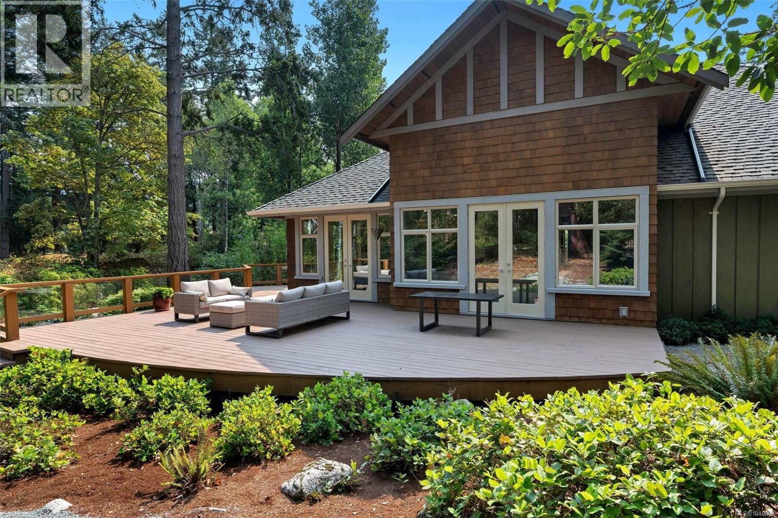  1259 Oceanwood Lane, Saanich