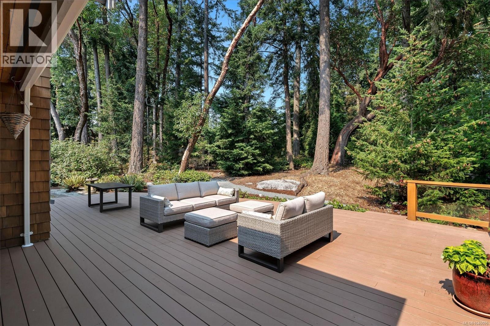  1259 Oceanwood Lane, Saanich