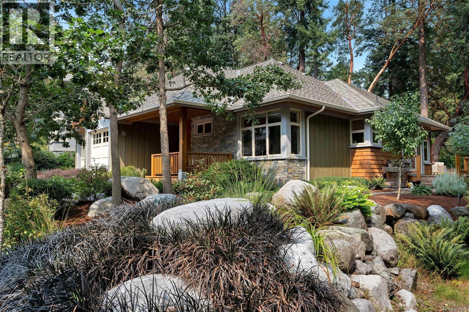  1259 Oceanwood Lane, Saanich