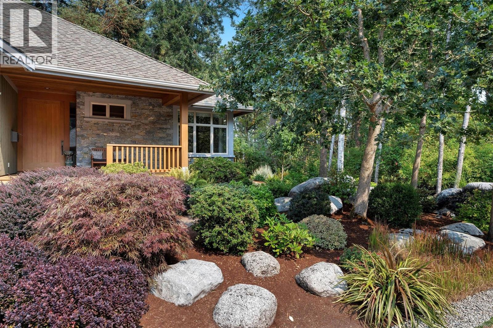  1259 Oceanwood Lane, Saanich