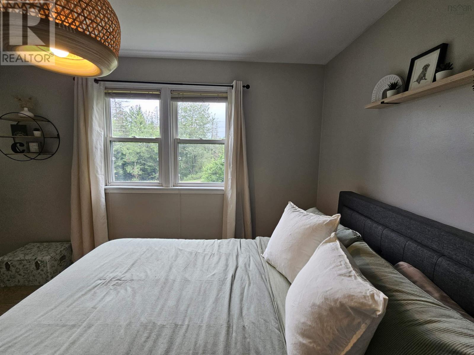 Property 32 of 50 of 144 Truro Road