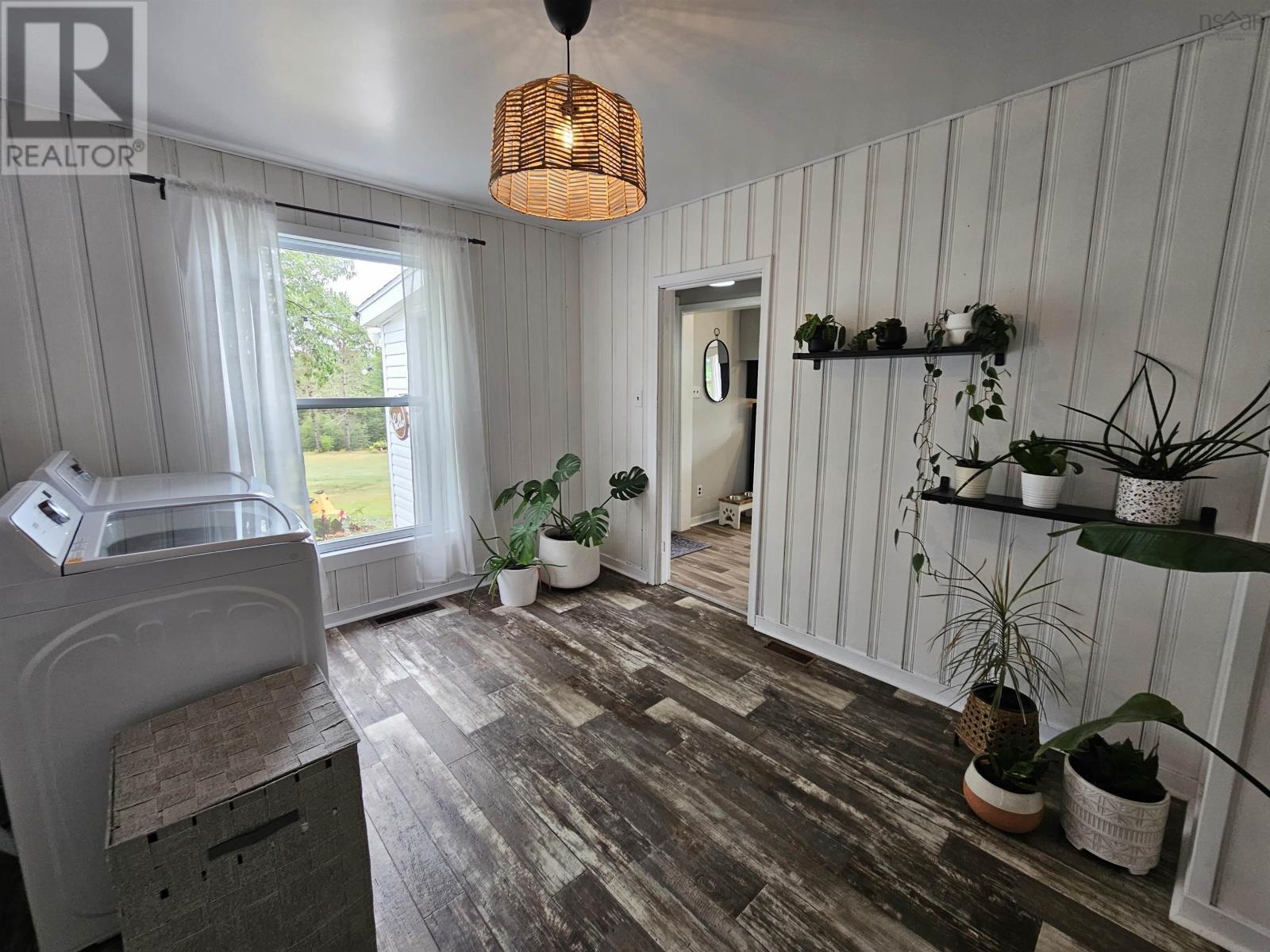 Property 36 of 50 of 144 Truro Road