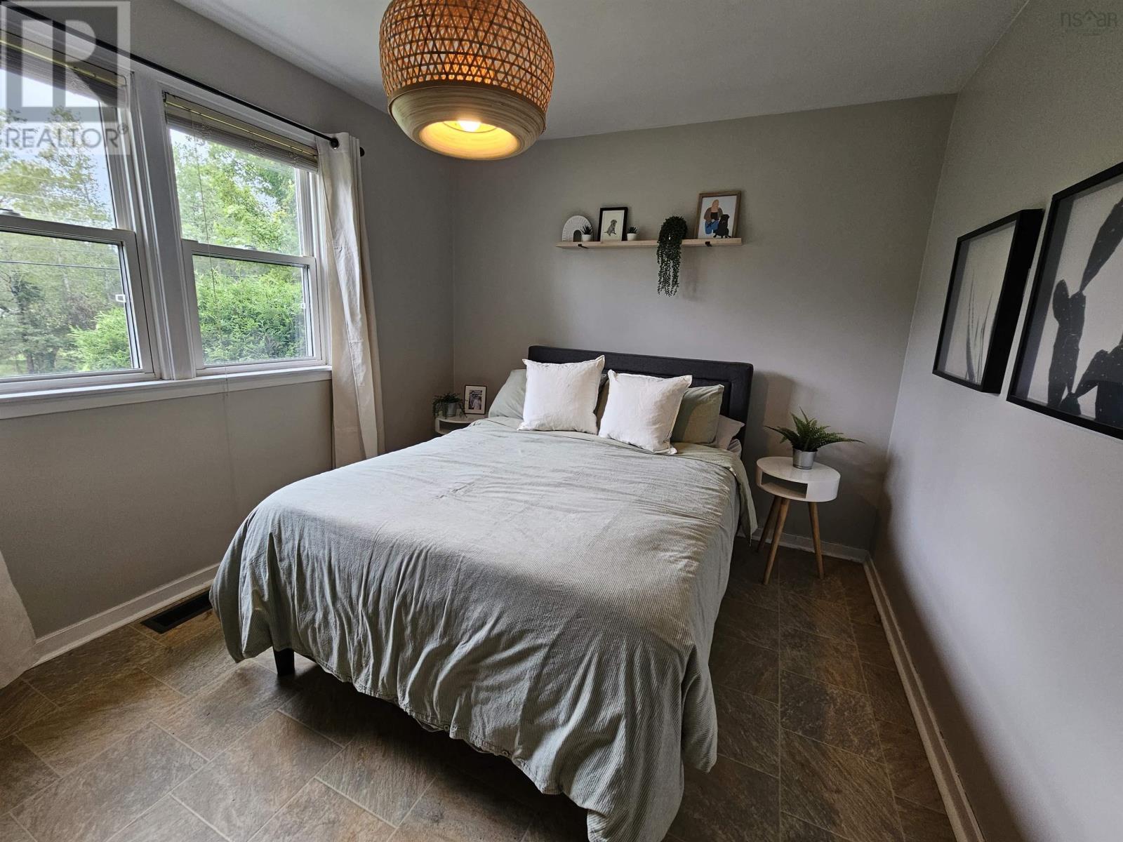 Property 31 of 50 of 144 Truro Road