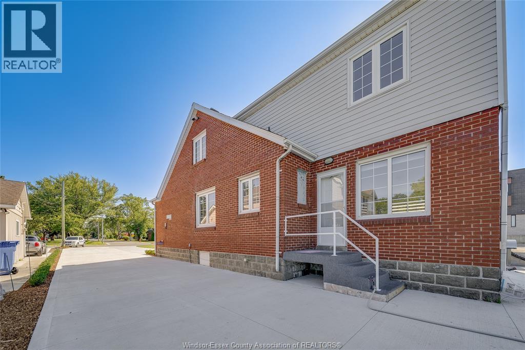 13902 RIVERSIDE DRIVE - Image 27