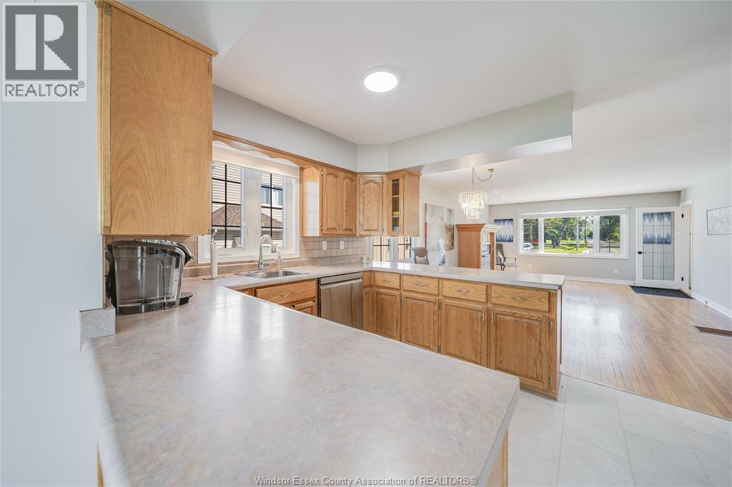 13902 RIVERSIDE DRIVE - 12
