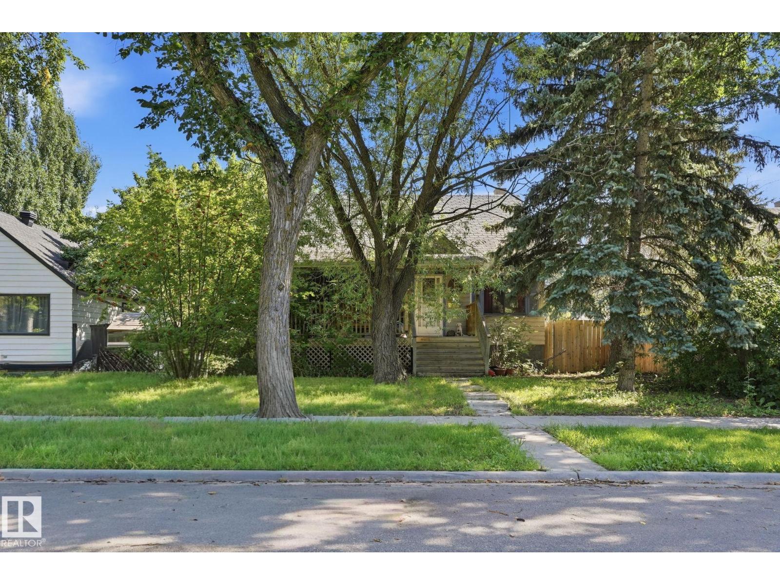 11611 128 ST NW NW, Edmonton, Alberta, T5M0X3
