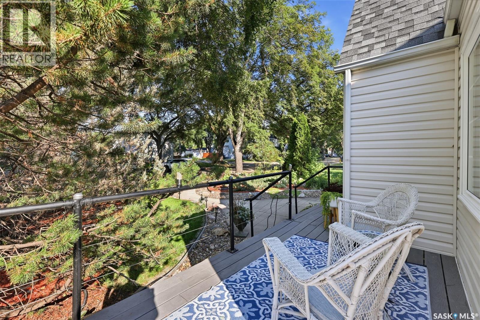 1305 Cairns AVENUE - Image 33