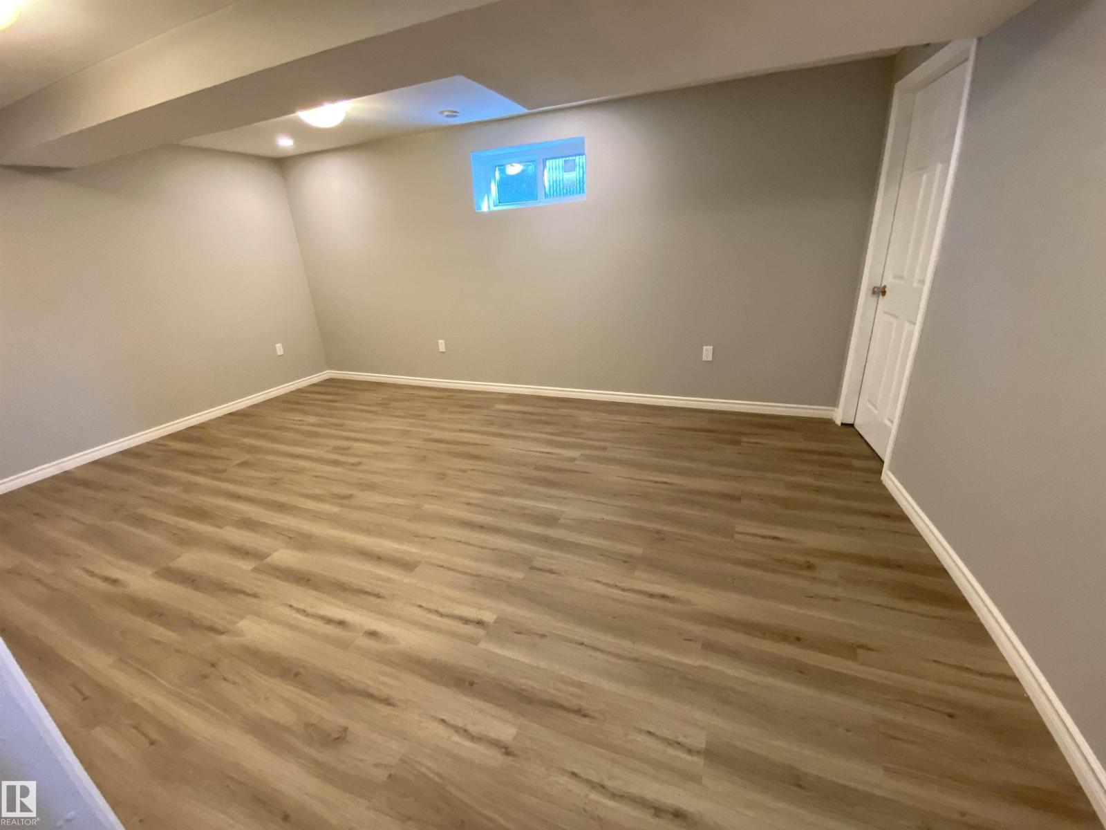 12010 66 ST NW - 15