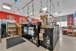 4306 118 Ave, Edmonton, AB T5W1A6 Photo 12