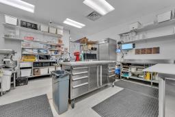 4306 118 Ave, Edmonton, AB T5W1A6 Photo 18