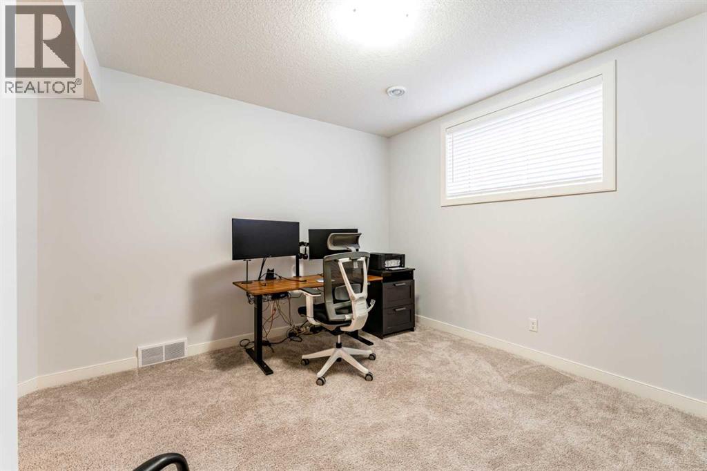 54 Evansfield Green NW - 44