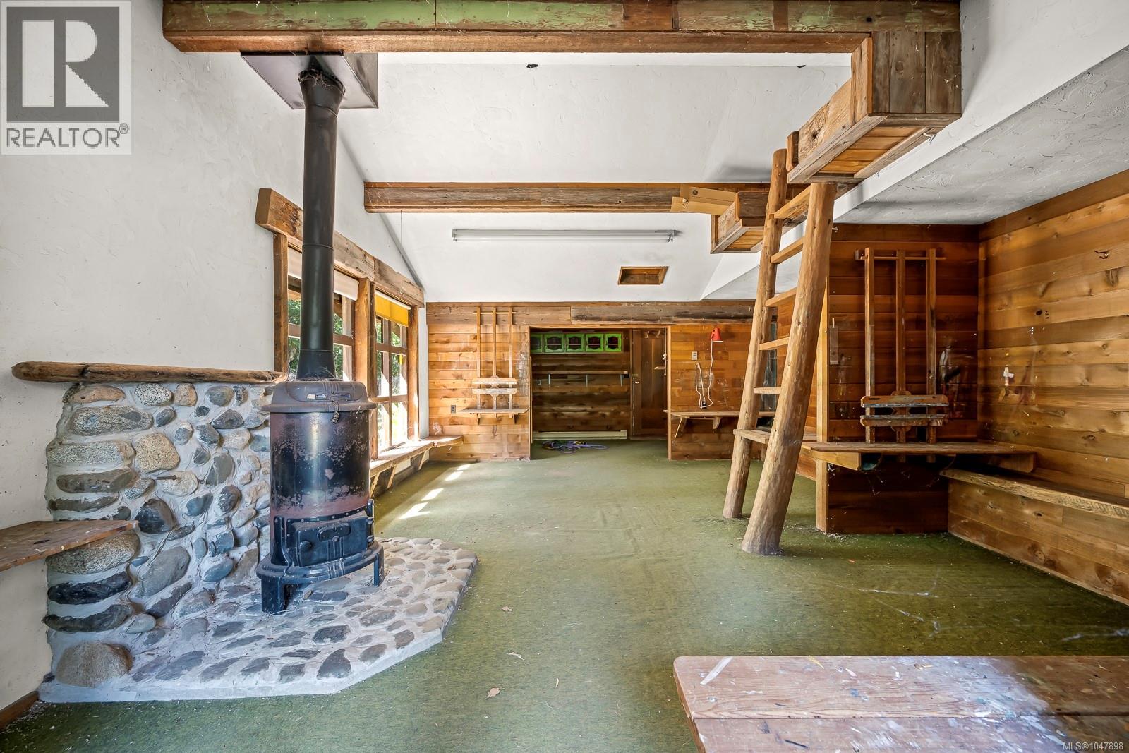 2496 BACK Rd - Image 63
