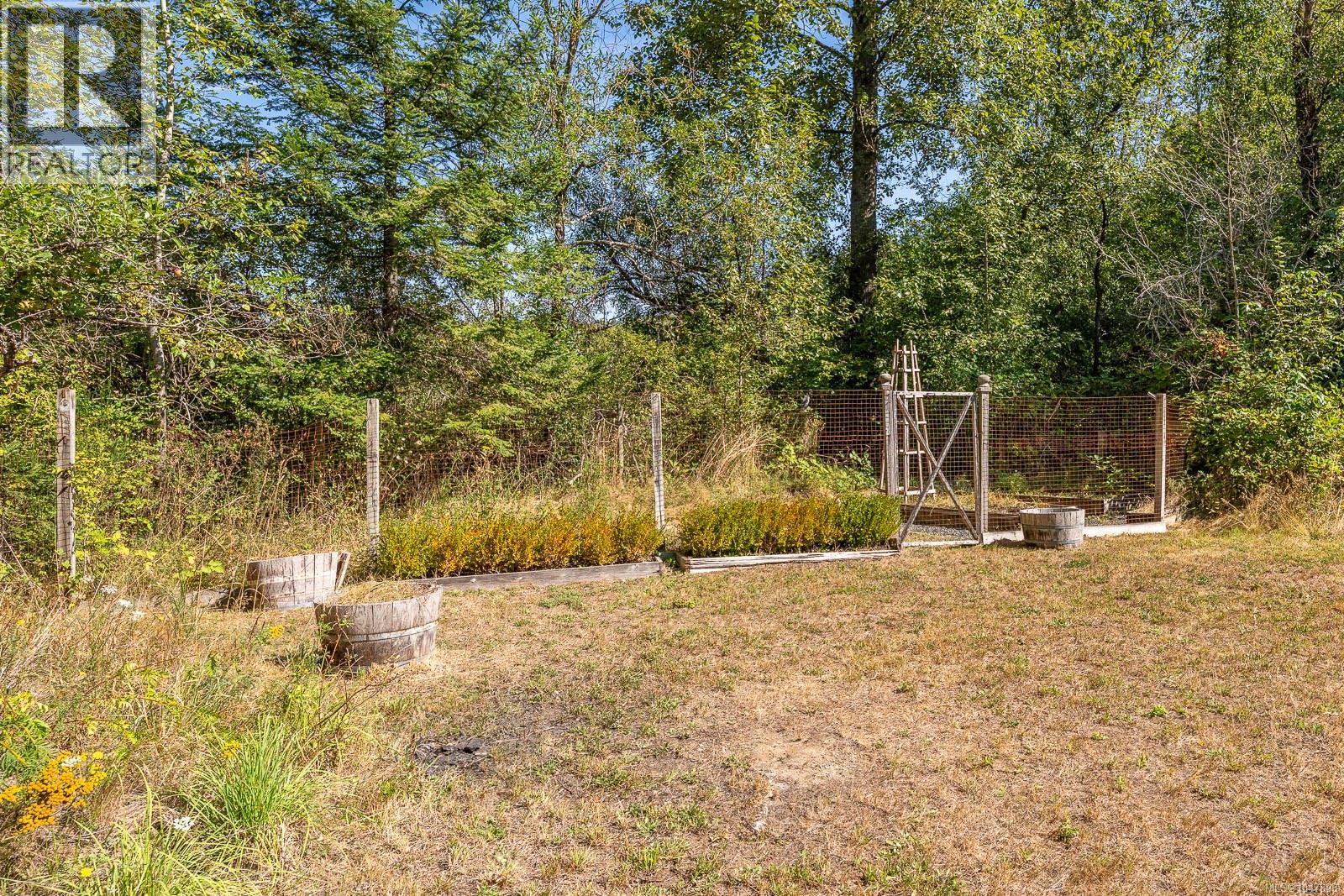 2496 BACK Rd - Image 54