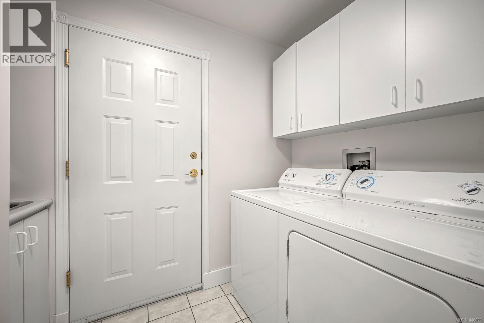 1435 Sitka Ave - 26
