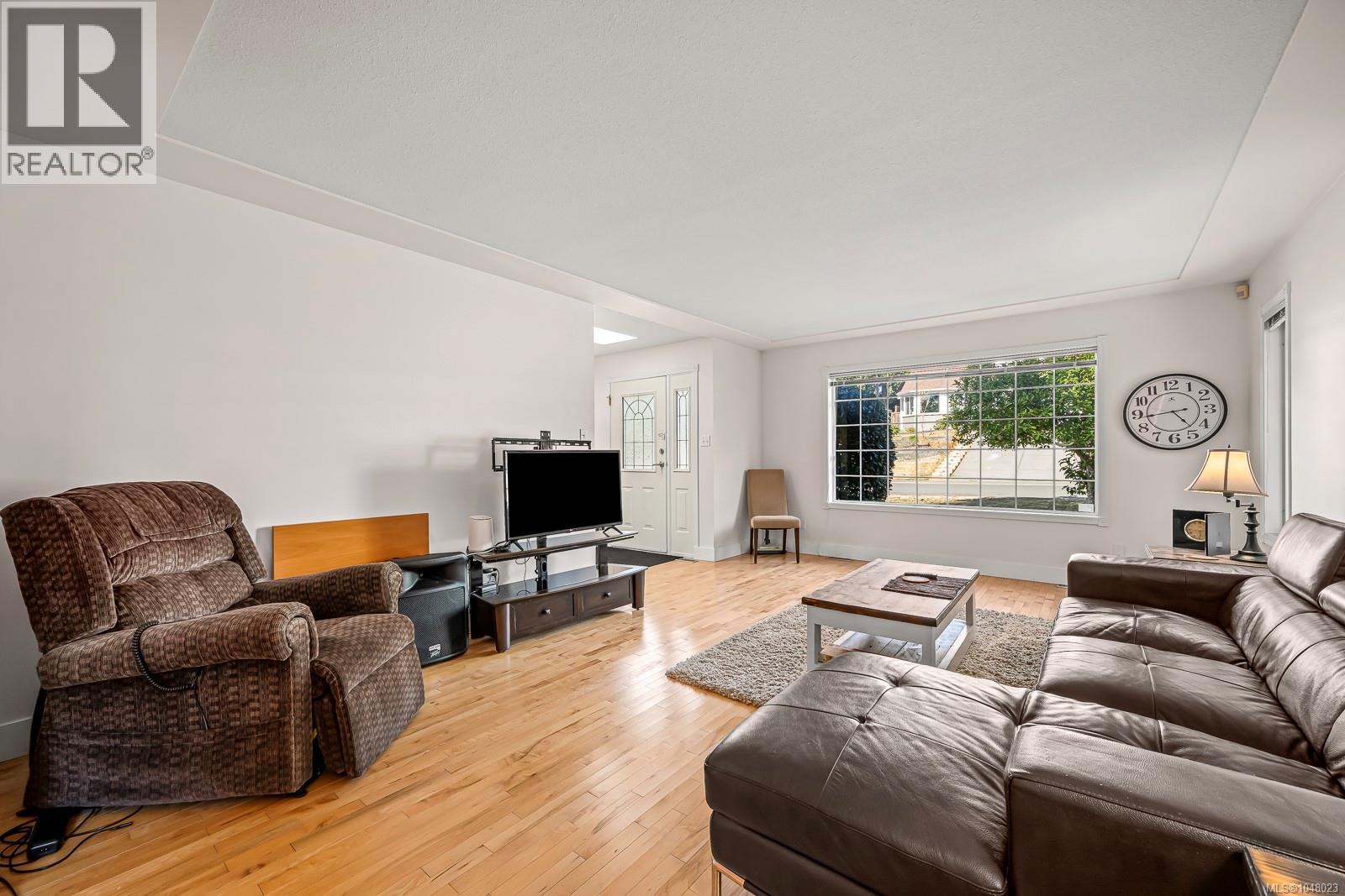 1435 Sitka Ave - Image 6