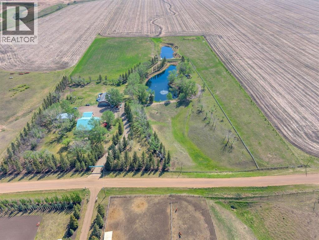 Listing photo – 311037 Range Road 220, Rural Kneehill County