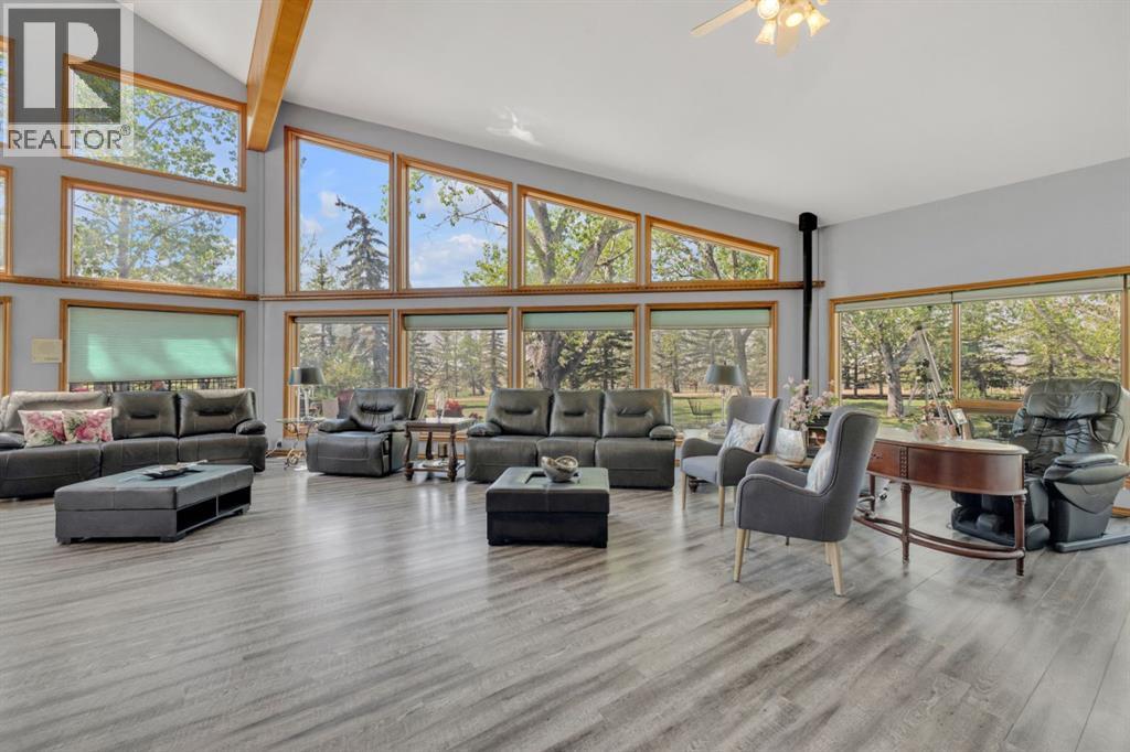 Listing photo – 311037 Range Road 220, Rural Kneehill County