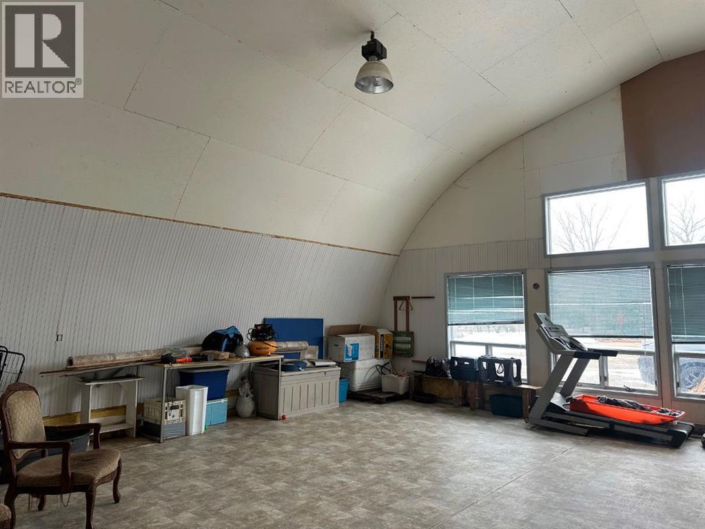 Listing photo – 311037 Range Road 220, Rural Kneehill County