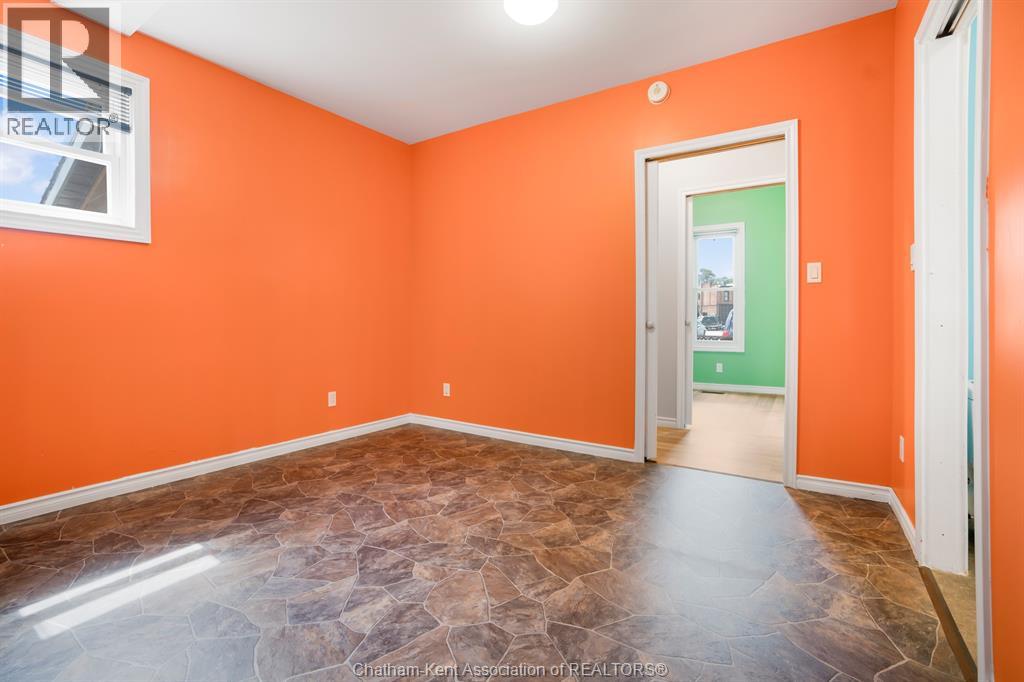 74 Barthe STREET - Image 27