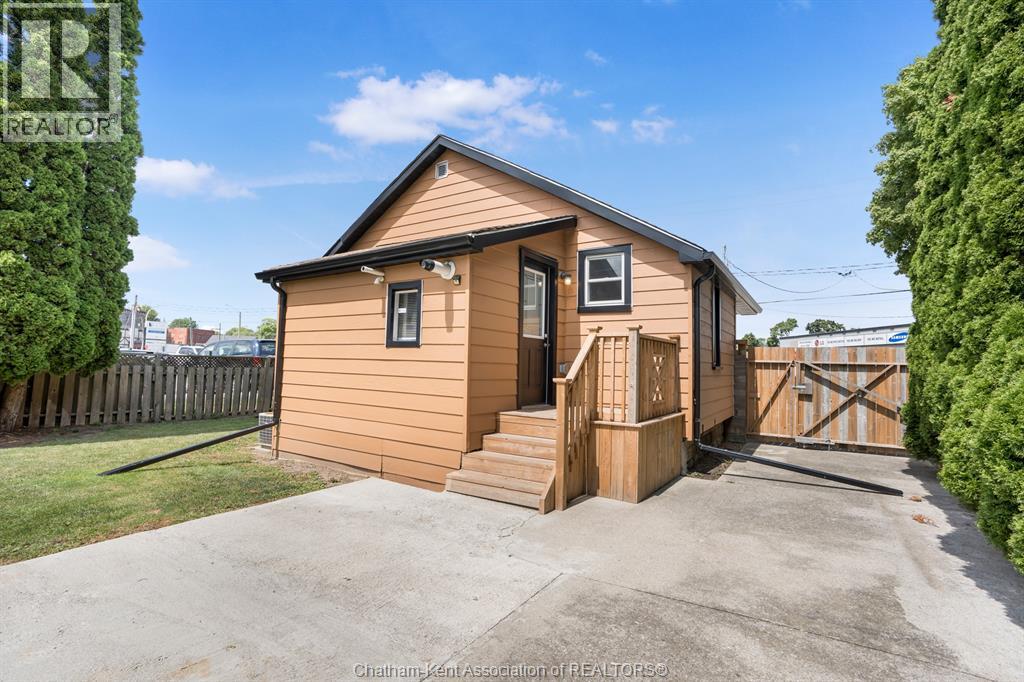 74 Barthe STREET - Image 6