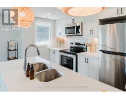 217 - 583 Takamose Private, Ottawa, ON K1K4Z4 Photo 18