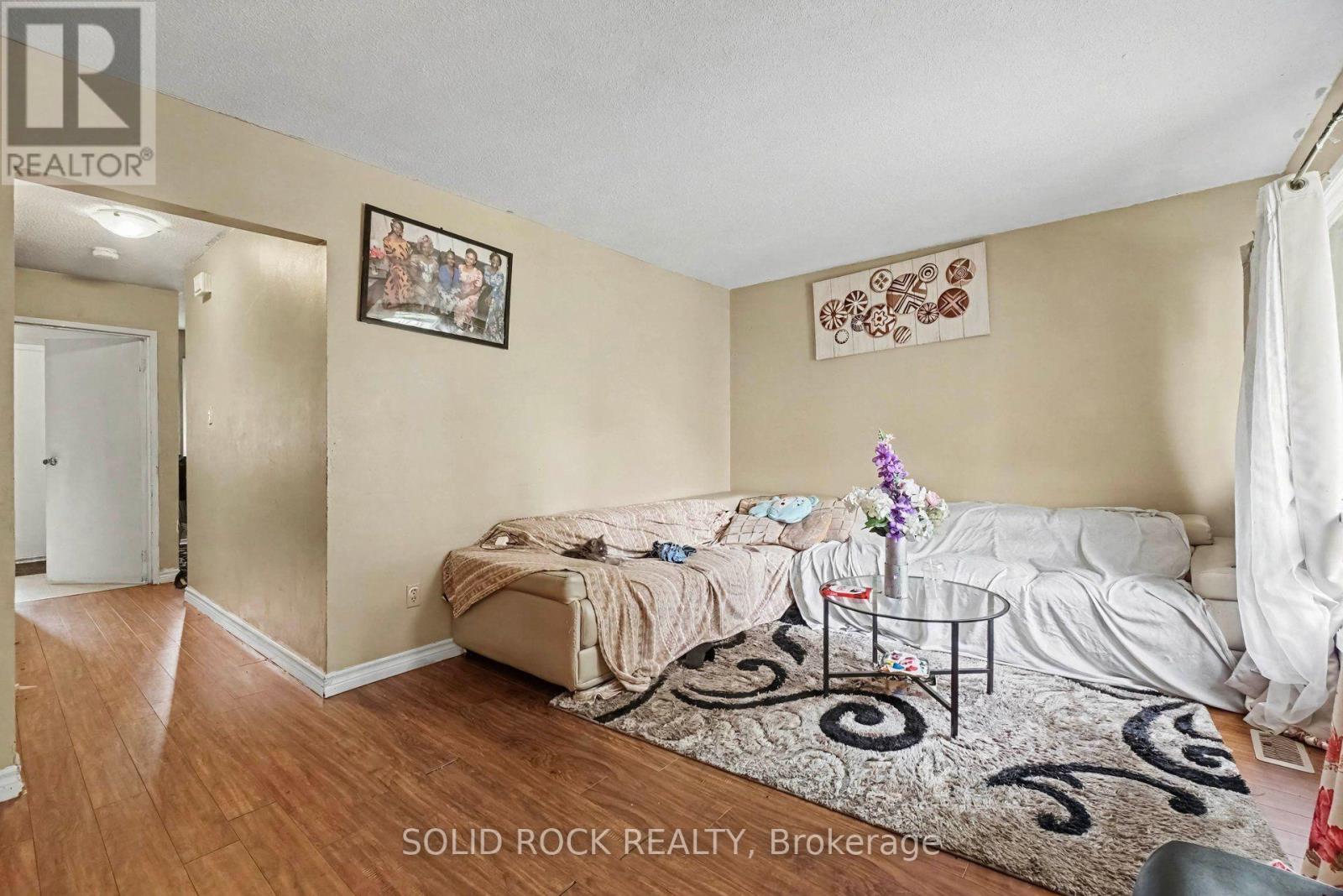 #71 1735 MEADOWBROOK ROAD - 10