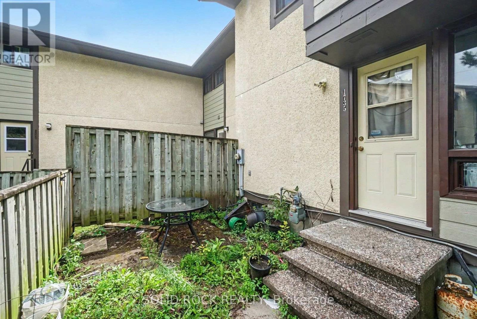 #71 1735 MEADOWBROOK ROAD - 20