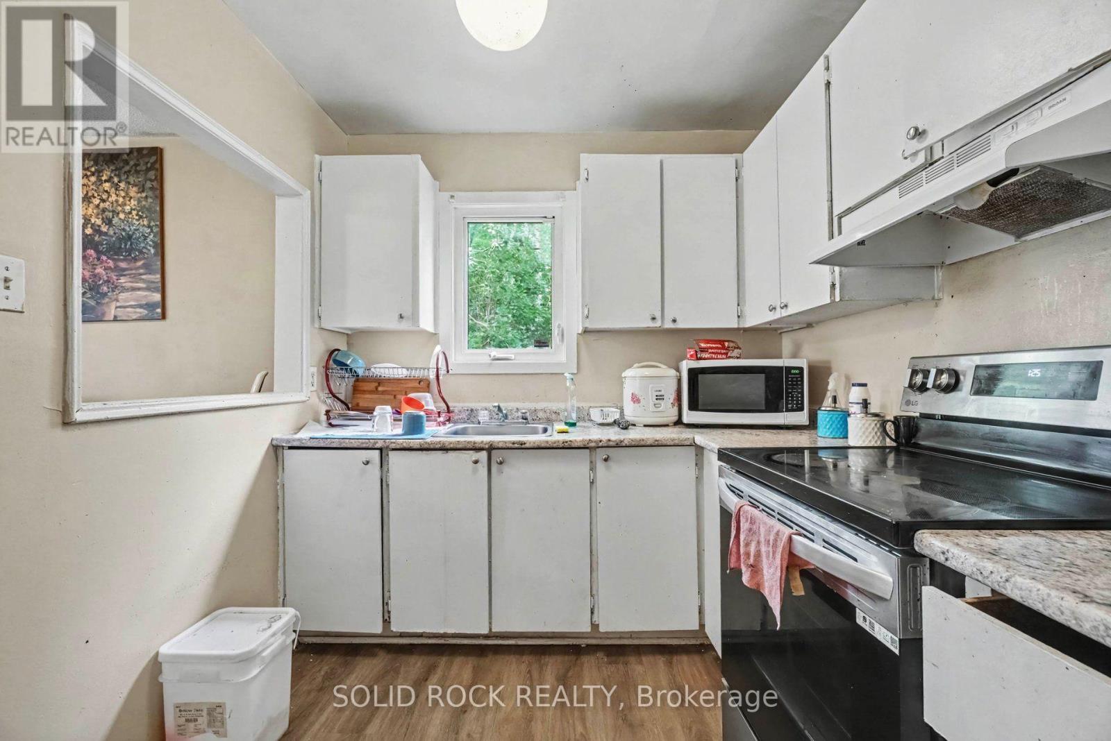 #71 1735 MEADOWBROOK ROAD - Image 8