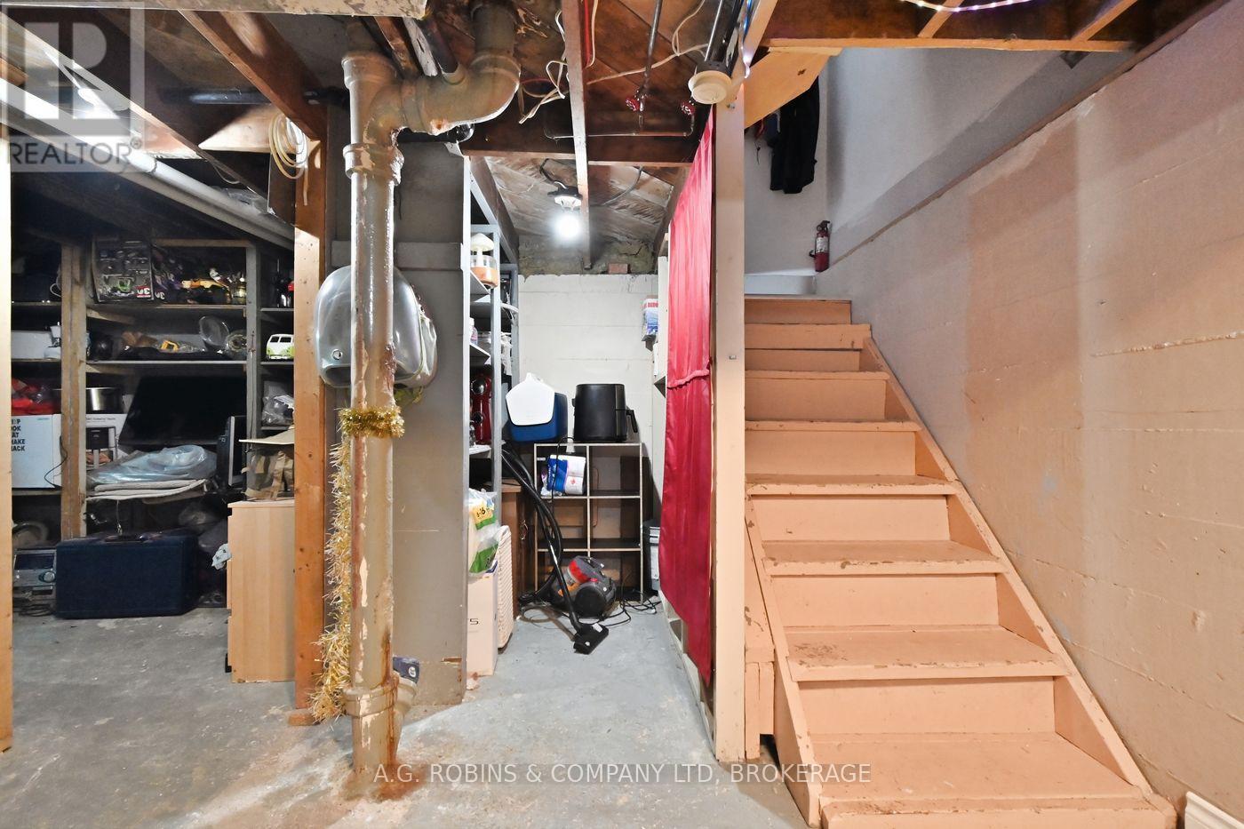 54 CLIFFORD AVENUE - Image 30