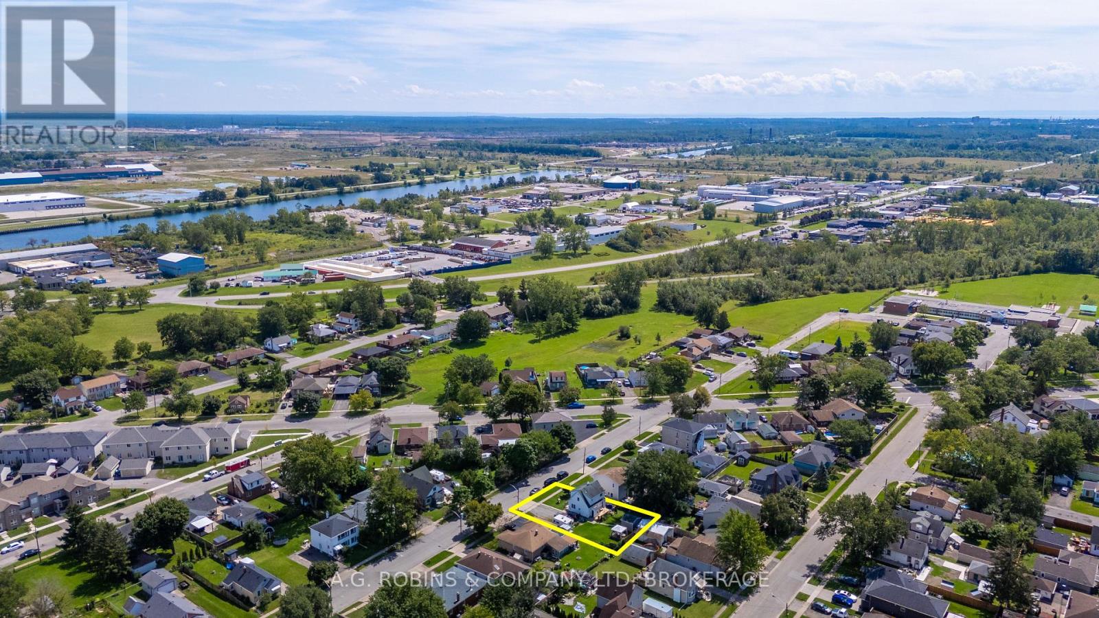 54 CLIFFORD AVENUE - Image 37