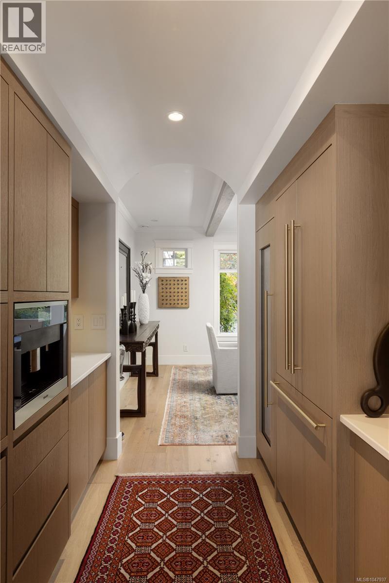  2924 Mt. Baker View Road, Saanich
