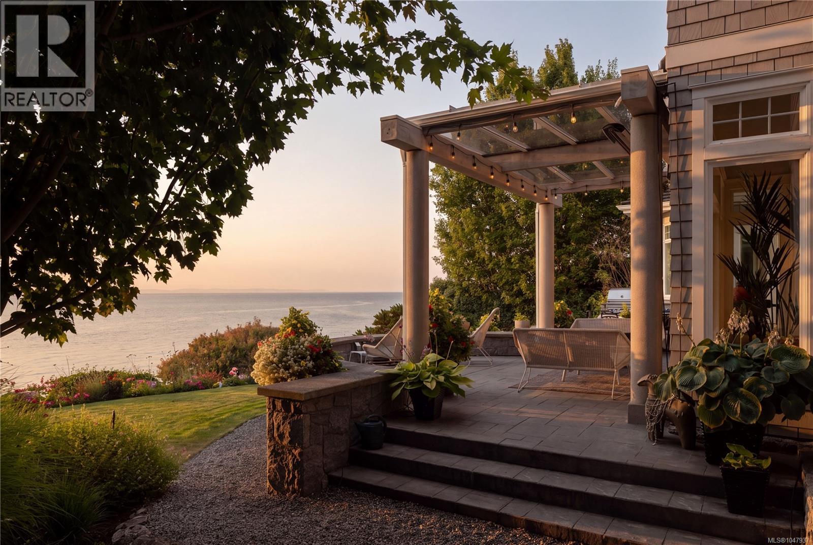  2924 Mt. Baker View Road, Saanich