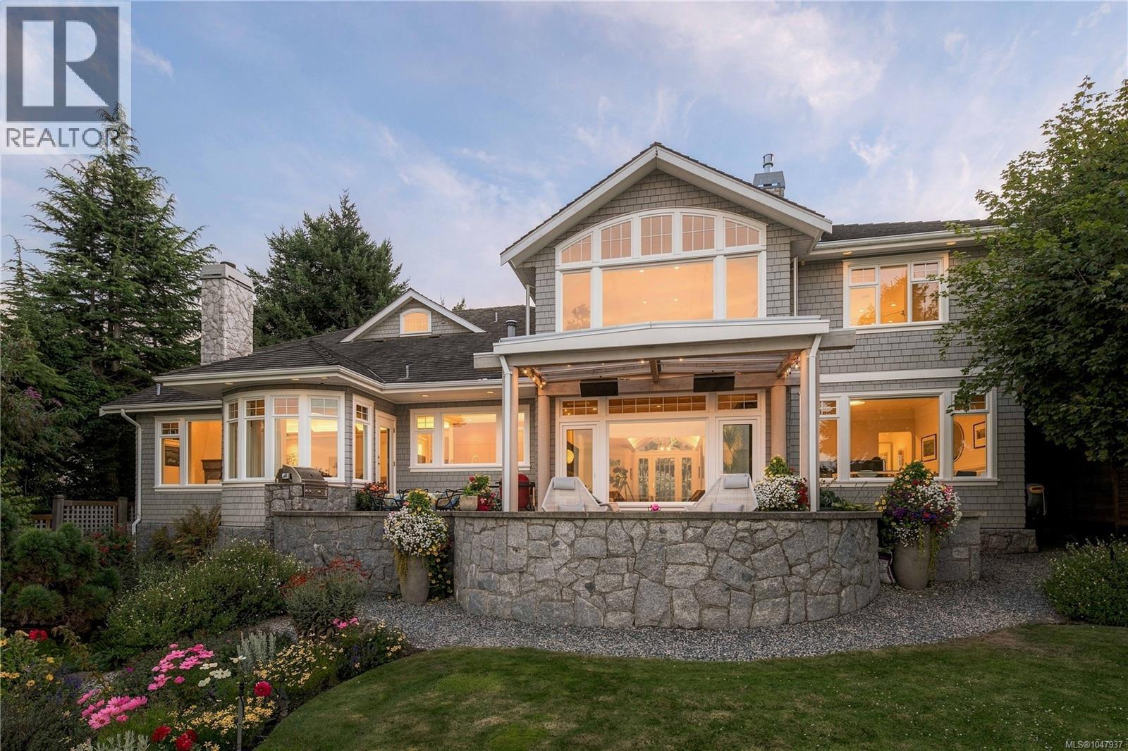  2924 Mt. Baker View Road, Saanich
