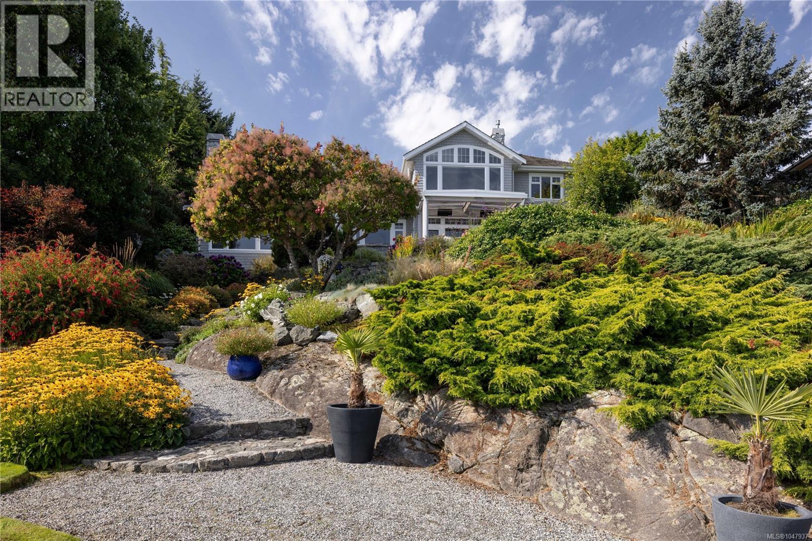  2924 Mt. Baker View Road, Saanich
