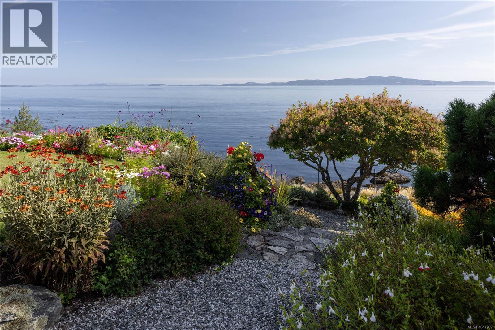  2924 Mt. Baker View Road, Saanich