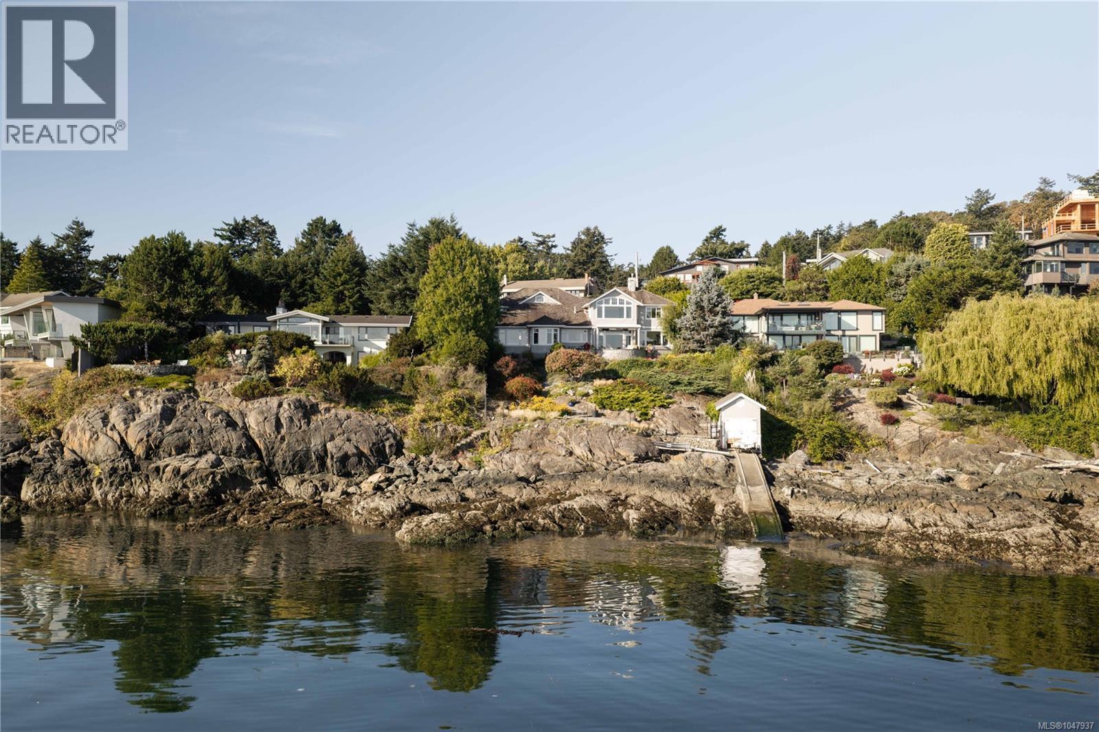  2924 Mt. Baker View Road, Saanich