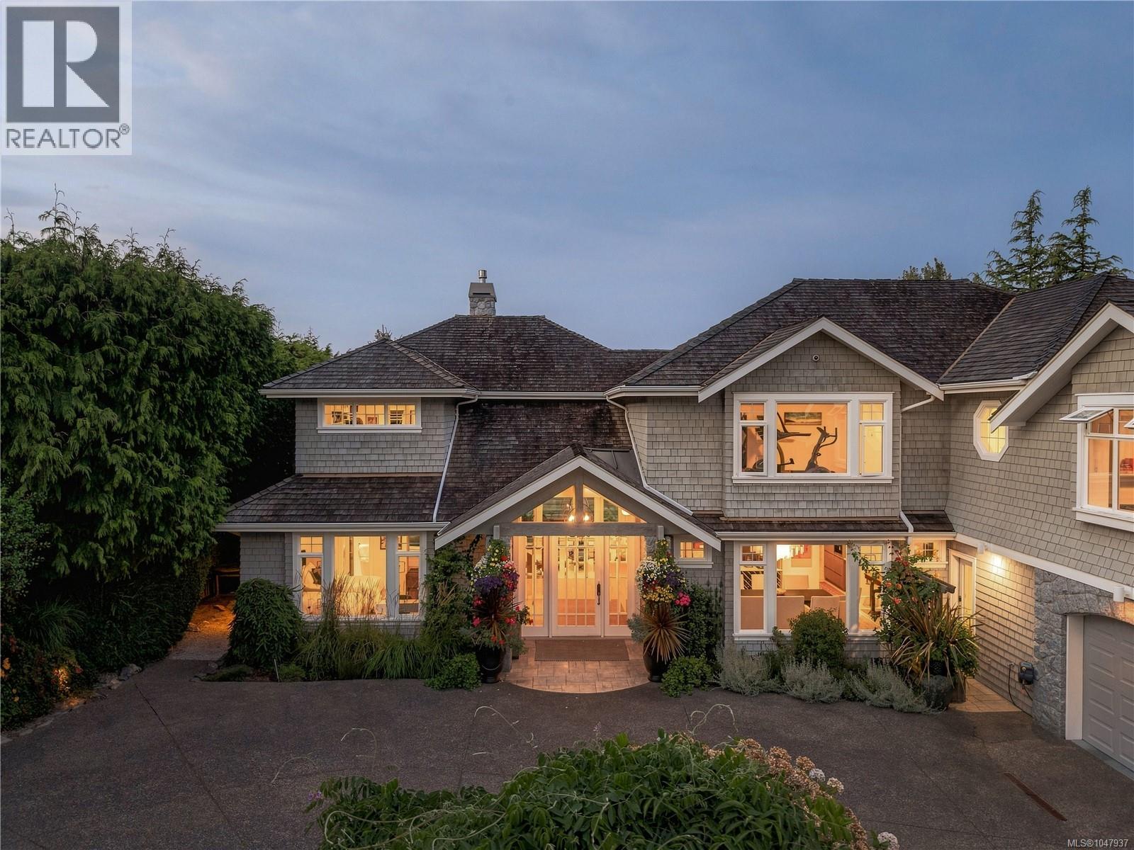  2924 Mt. Baker View Road, Saanich
