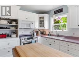4pc Bathroom - 10 Connaught Ave Avenue, Middleton, NS B0S1P0 Photo 12