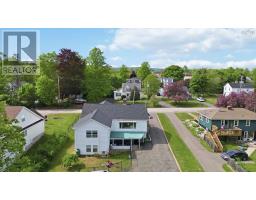 10 Connaught Ave Avenue, Middleton, NS B0S1P0 Photo 41
