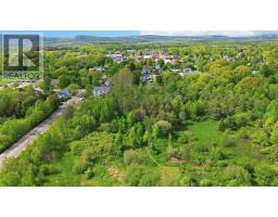 10 Connaught Ave Avenue, Middleton, NS B0S1P0 Photo 44