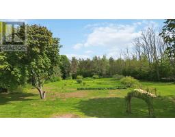 10 Connaught Ave Avenue, Middleton, NS B0S1P0 Photo 40