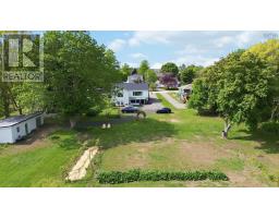 10 Connaught Ave Avenue, Middleton, NS B0S1P0 Photo 47