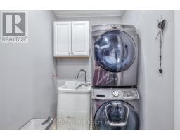 Bedroom 4 - 26 Little Natalie Court, Vaughan, ON L6A0J1 Photo 11
