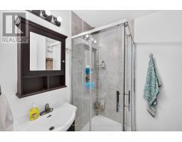 815 Lagoon Drive, Georgina, ON L0E1S0 Photo 16