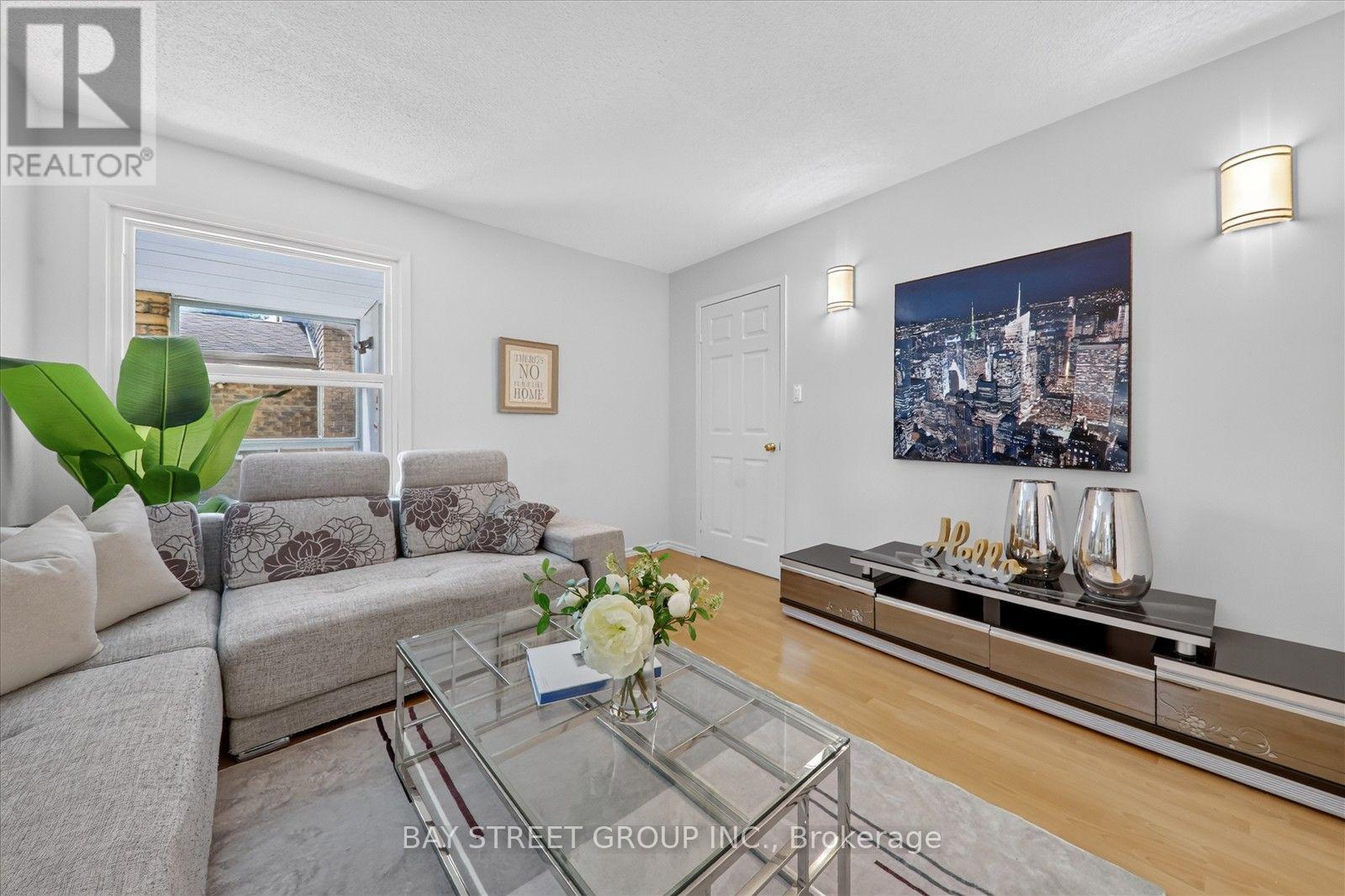 44 MAITLAND DRIVE - 10