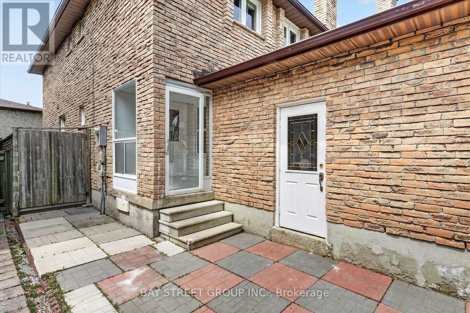 44 MAITLAND DRIVE - 3
