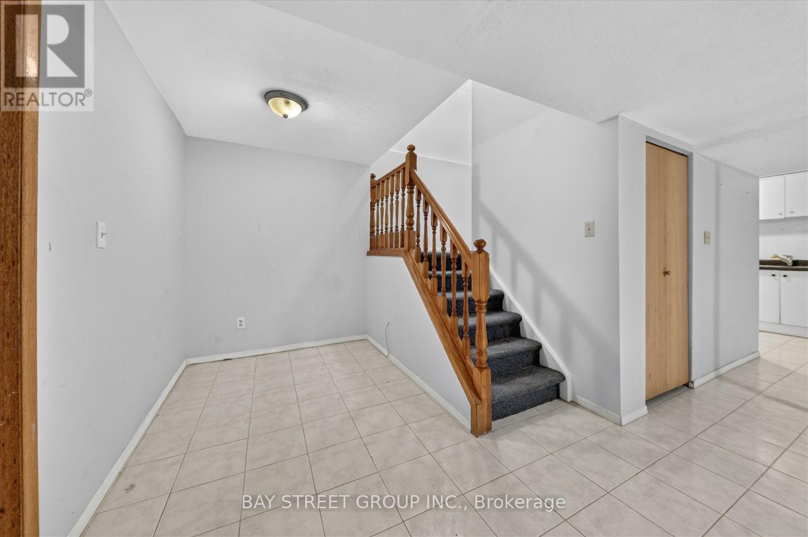 44 MAITLAND DRIVE - Image 36