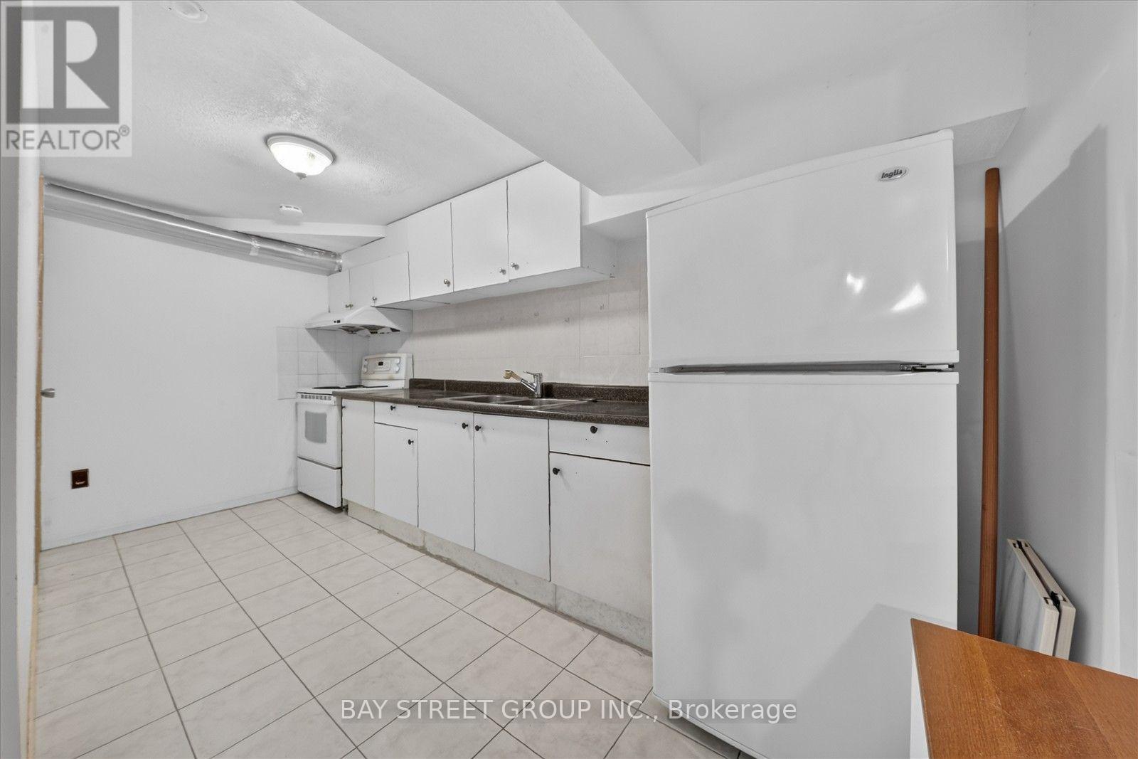44 MAITLAND DRIVE - Image 41